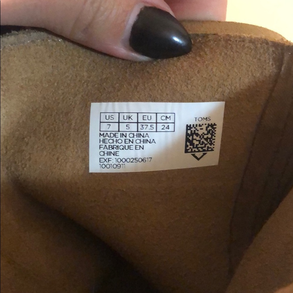 Toms Booties - Picture 4 of 6